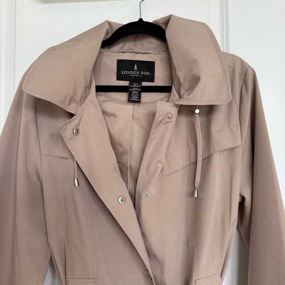 London Fog Trench Coat XL - Picture 3 of 10